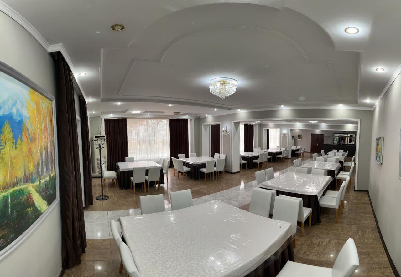 Yassy Hotel, Turkistan Exterior photo