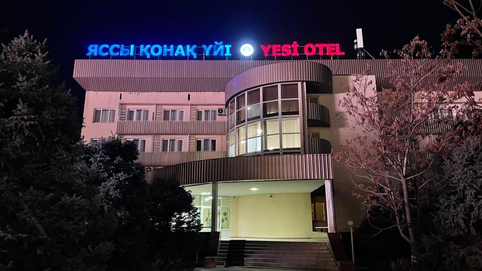 Yassy Hotel, Turkistan Exterior photo